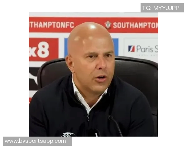 斯洛特如何破解萨拉赫六场零进球的困境与挑战