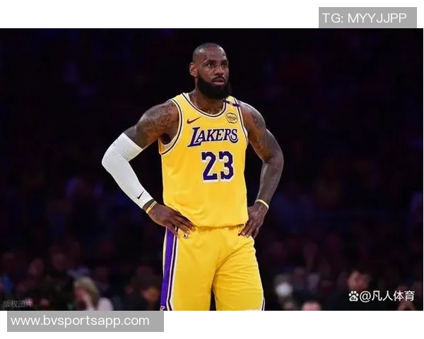 詹姆斯感慨布朗尼在伤病潮中抓住机会的成长与进步