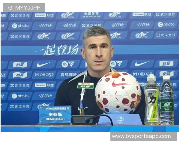 俱乐部隆重举行体育总经理马永明与主教练蒙哥马利就职发布会盛况回顾 俱乐部隆重举行体育总经理马永明与主教练蒙哥马利就职发布会盛况回顾